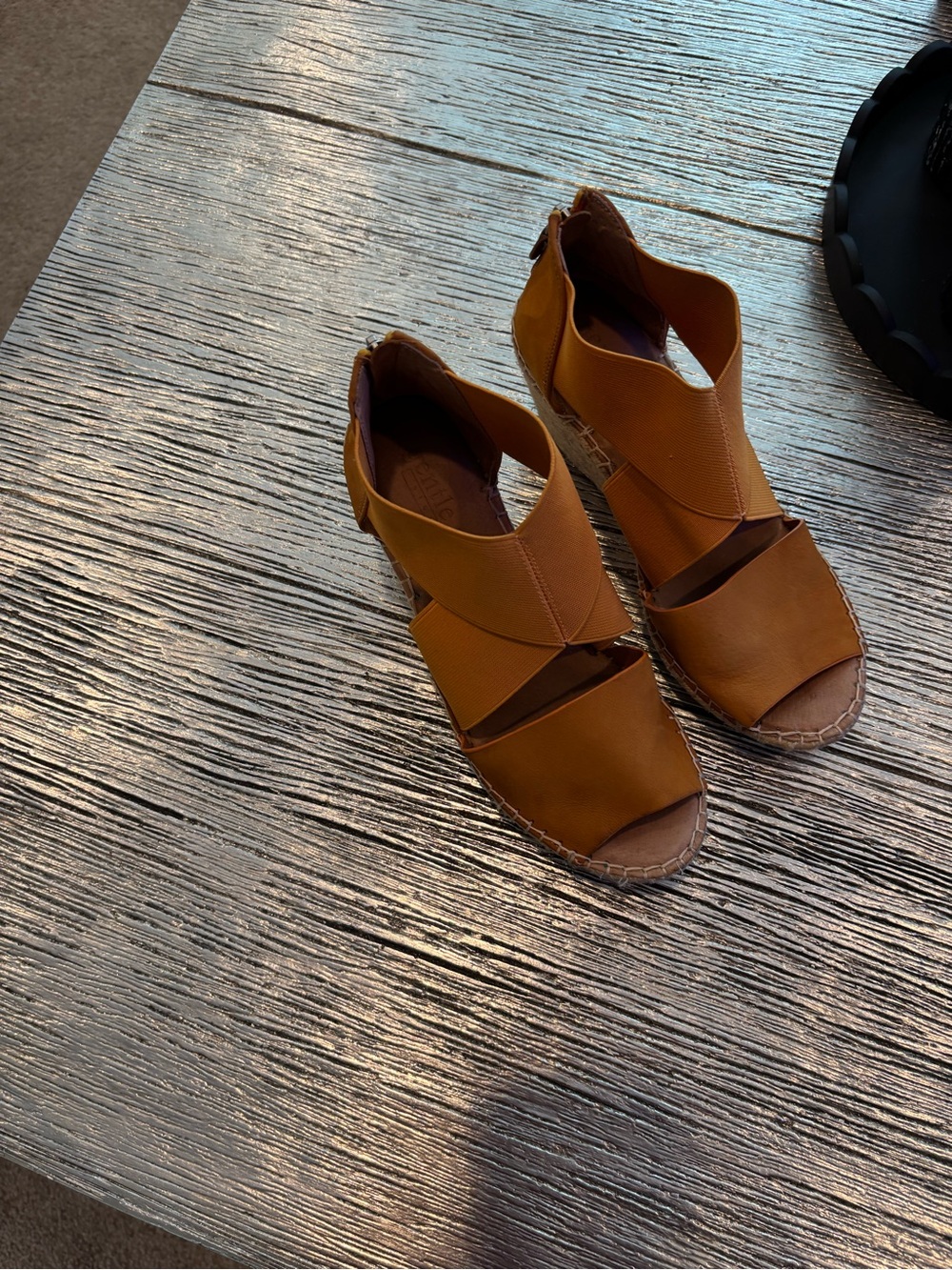Women’s Tan Espadrille Wedge Sandals